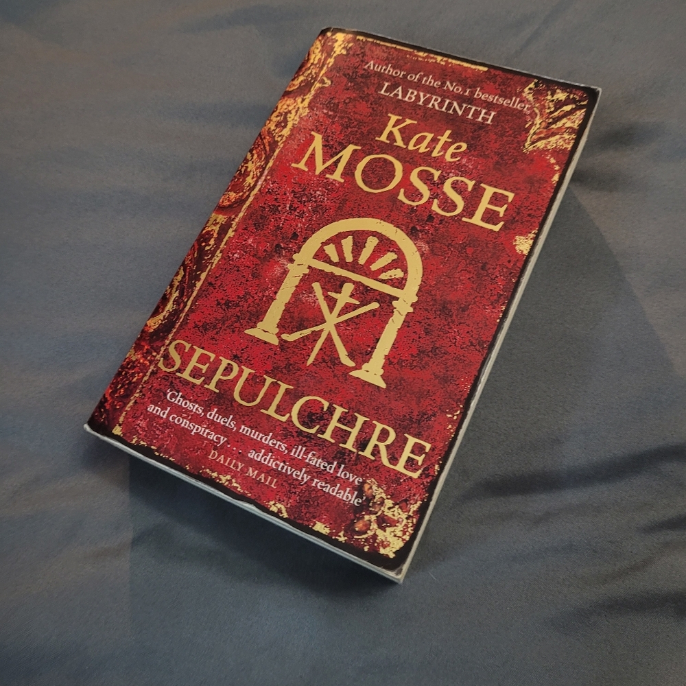 ✨️3/$15✨️ Kate Mosse 'Sepulchre' Paperback Book